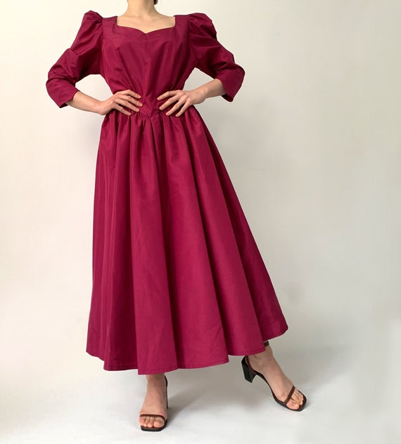 Great vintage taffeta wine marsala dress Laura Ash