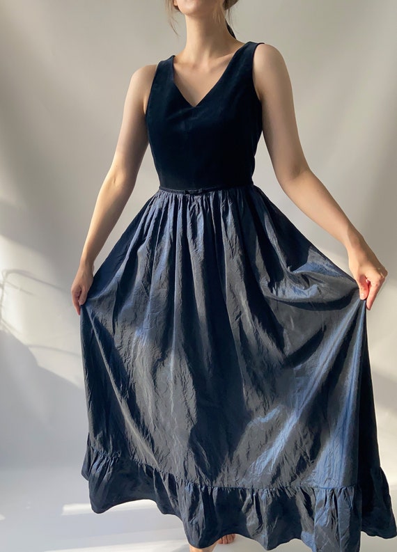 Robe longue bleue marine Laura Ashley vintage