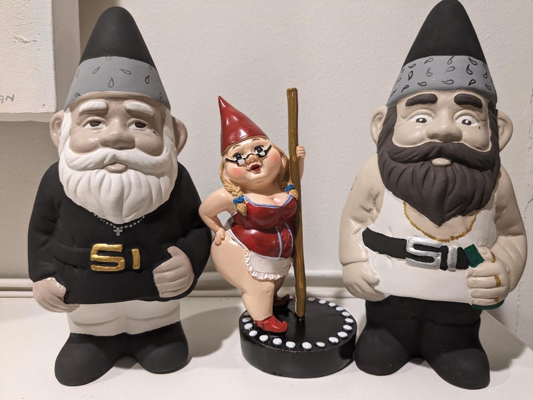 On My Block’ Julio and Juanita and Friend Gnome Set! - Etsy