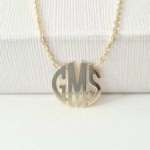 Collar personalizado con inicial de plata de ley 925, colgante con monograma circular de tres letras, regalo de cumpleaños y Navidad.
