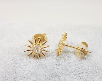 14K Real Solid Gold Sun Stud Earrings for Women , Sun Earrings Studs , Tiny CZ Sun Studs Earrings , Summer Jewelry , Christmas Birthday Gift