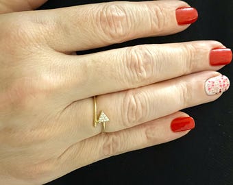 Anillo triangular de oro macizo de 14 quilates con circonita cúbica, apilable minimalista, joyería geométrica