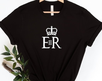 Queen Elizabeth II Shirt: England Era Memorial Tee