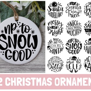 Hand beschriftete lustige Weihnachtsverzierungs-Svg-Bündel, frohe Weihnachten svg, runde Verzierung, Weihnachtsspruch svg, Weihnachtsmann-Überwachung svg, Cricut