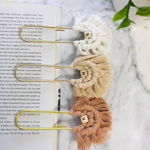Personalized bookmark • Macrame bookmark • Gift for book lovers • Jumbo paper clip • Planner marker