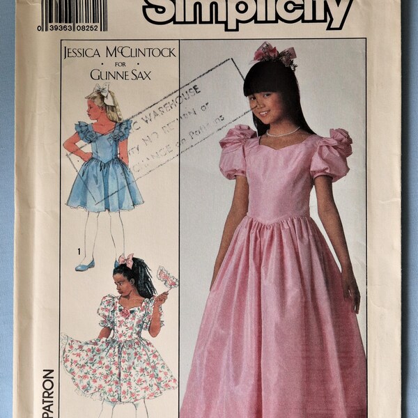 Simplicity 8985.  Gunne Sax dress pattern.  Girl's special occasion, 1st Communion, flower girl, party dress pattern.  SZ 7 Uncut