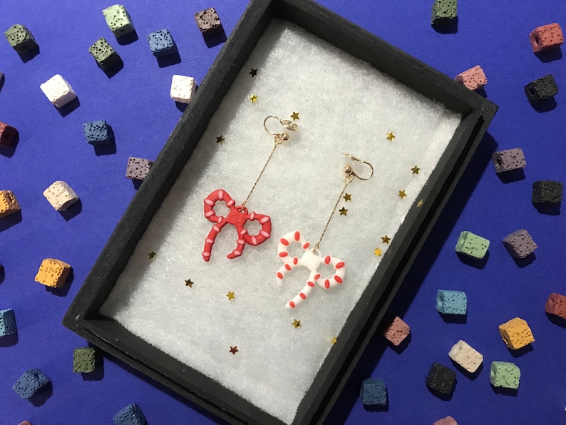3D printed ribbon earrings