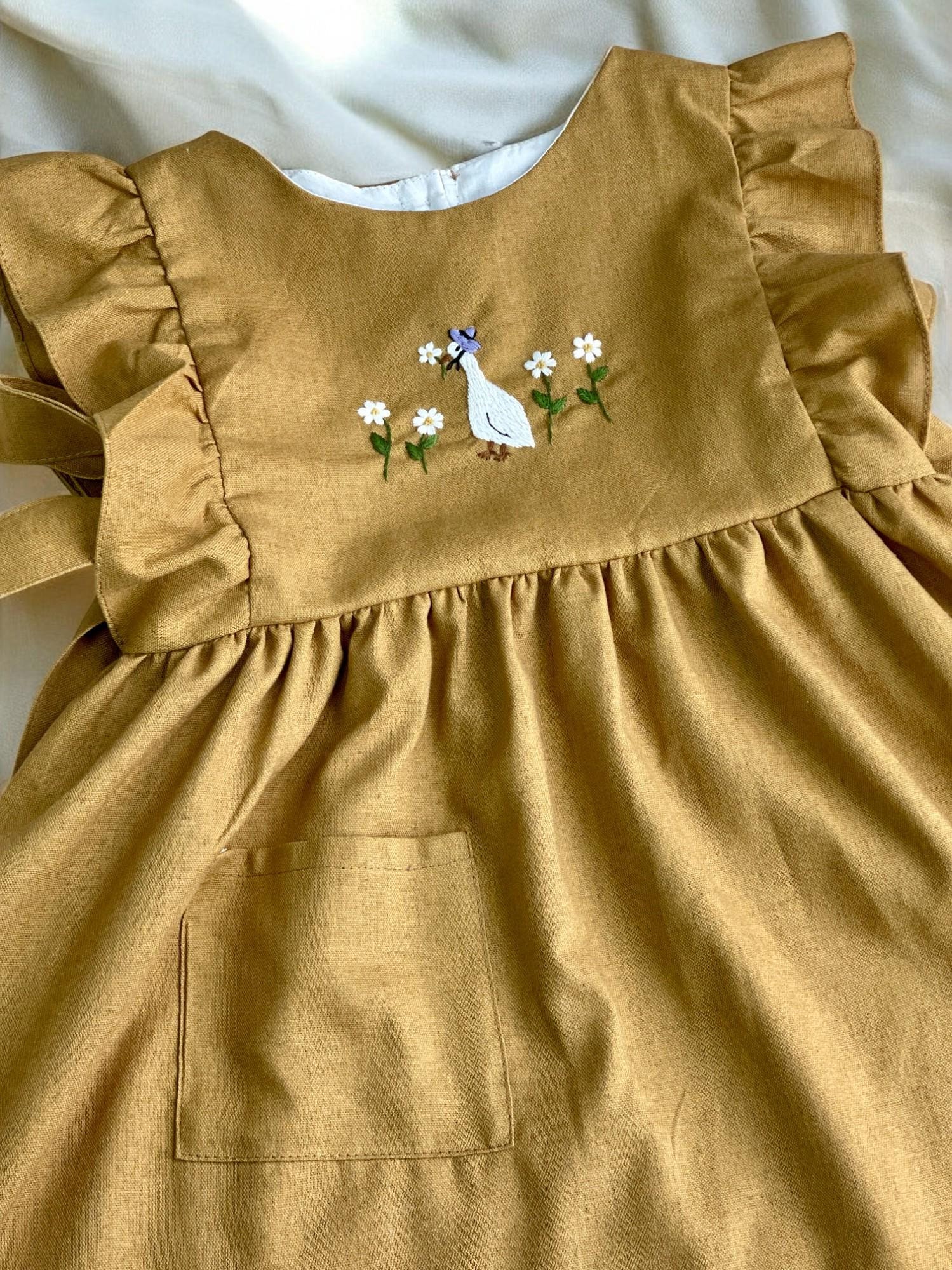 Dress with Goose with Flowers Hand Embroidery, Girls Soft Linen Dress, Toddler Linen Dress, First Birthday Girl Dress, Dress for Girls