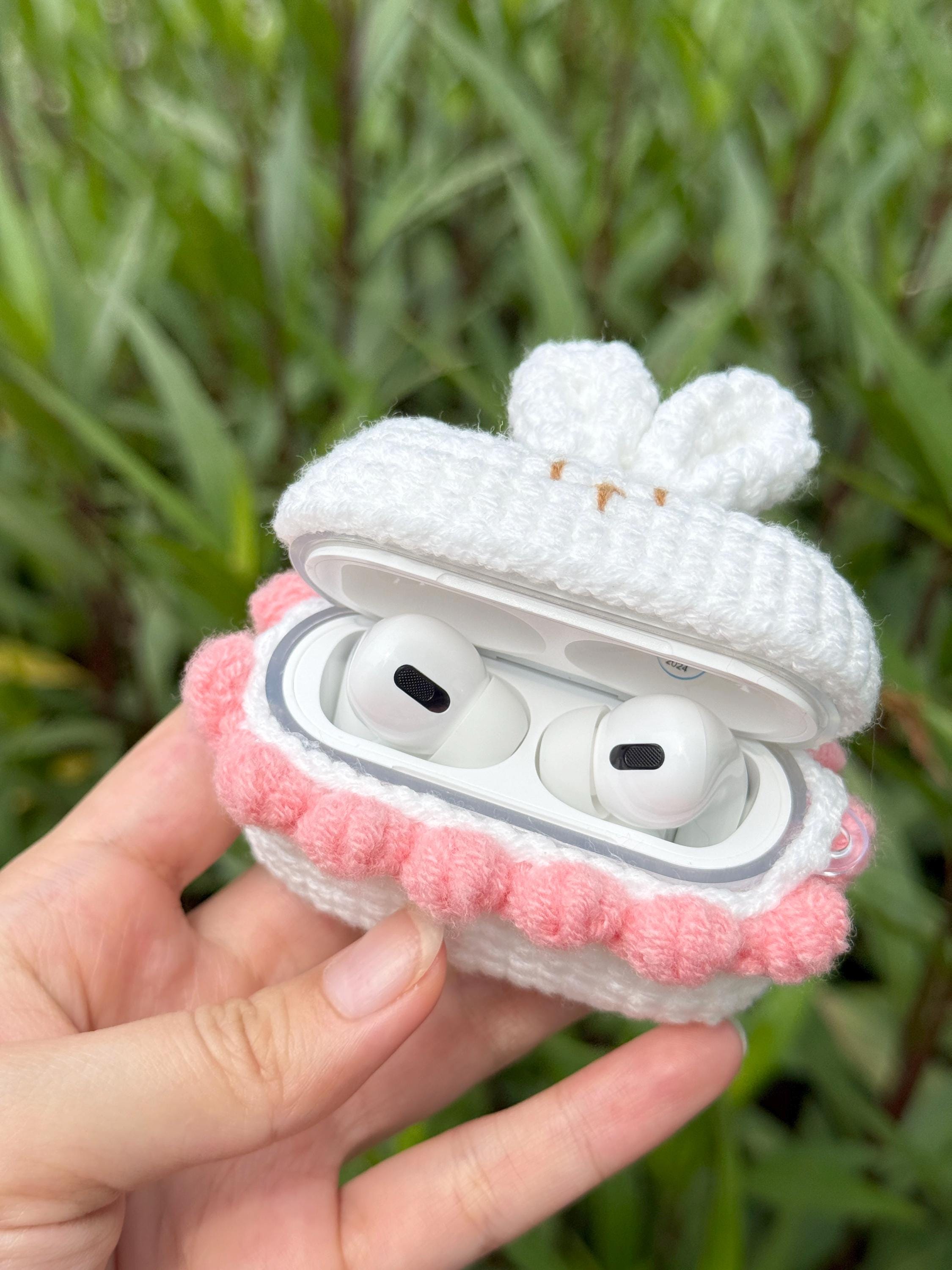 Cute Bunny Airpods 1/2/3/pro/pro 2 Case, Crochet Animals Airpods