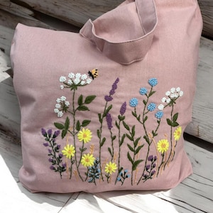 Handbestickte Wildblumen Leinentasche, Handgestickte Leinentasche, Stickerei Markttasche, handgemachte Tragetasche, Tasche für Frauen, Geschenk für Mädchen