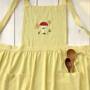 Personalized Apron Dress for Women, Hand Embroidered Apron, Mushroom Embroidery Linen Apron, Embroidered Apron, Vintage Shoulder Strap Apron