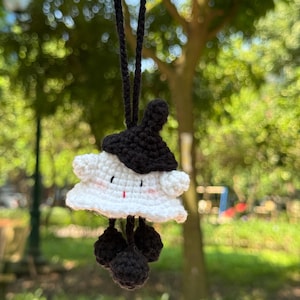 Cute Swinging Ghost Car Mirror Hanging Accessories, Crochet Spooky Ornament, New Car Gift Idea, Halloween Car Decorations/Charm