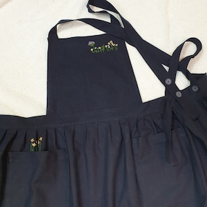 Flower Embroidery Dress Apron For Women, Hand Embroidery Apron With Pocket, Flower Garden Apron, Kitchen Apron For Her, Personalized Gift