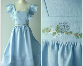Lavender Flower Embroidery Apron for Her, Hand Embroidered Apron, Natural Embroidery Linen Apron, Apron Dress for Women, Mother&#39;s Day Gift