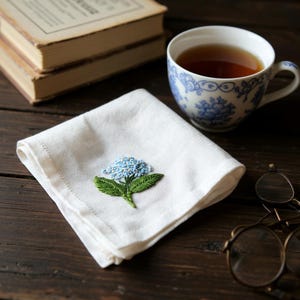 Personalized Blue Hydrangea Linen Handkerchief, Something Blue for Bride, Wedding Hand Embroidered Handkerchief, Custom Wedding Gift