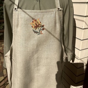 Scarlet Flower Embroidery Apron, Hand Embroidered Apron, Flower Embroidery Linen Apron, Apron Dress for Women, Mother's Day Gift