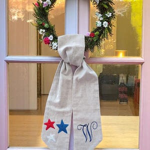 Personalized America Star Hand Embroidered Patriotic Wreath Sash, Linen Wreath Bow, 4th of July/Memorial Day Door Decor, Housewarming Gift