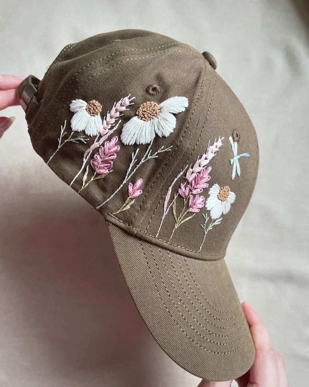 Wildflowers Embroidery Baseball Hat, Flower Embroidery Denim  display picture 3