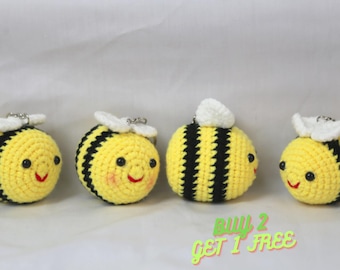 COMPRA 2 Y LLÉVATE 1 GRATIS / Llavero de abeja de crochet terminado, llavero de animal amigurumi, lindo regalo hecho a mano, idea de regalo hecha a mano