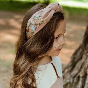 Wildblumen Stickerei Handgefertigter Leinen Knoten Turban, Herbst Atem Stoff Stirnband, Haarschmuck für Frauen, Blumenmädchen Stirnband