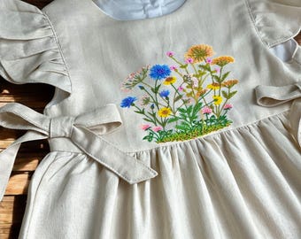 Dress with Hand Embroidery Wildflowers, Girls Soft Linen Dress, Toddler Linen Dress, First Birthday Girl Dress, Flower Dress for Girls