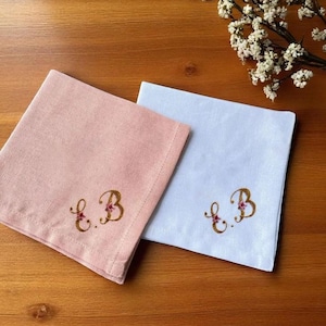 Mouchoirs de mariage en lin personnalisés pour M. et Mme, mouchoir brodé à la main personnalisé, mouchoir de mariée, cadeau de mariage