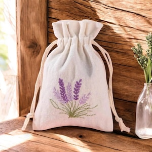 Geschenkbeutel aus Leinen mit Lavendel Stickerei und Kordelzug-Verschluss, Geschenkverpackung aus Leinen, handgemachte Kordelzug Beutel, Aufbewahrungsbeutel, Schmuckbeutel