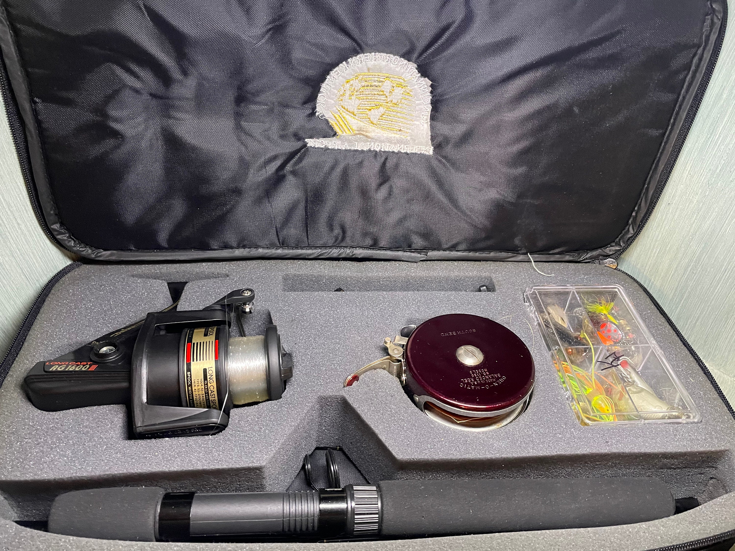 Nice Vintage Johnson Model 710B Closed Face Fishing Reel Made In USA