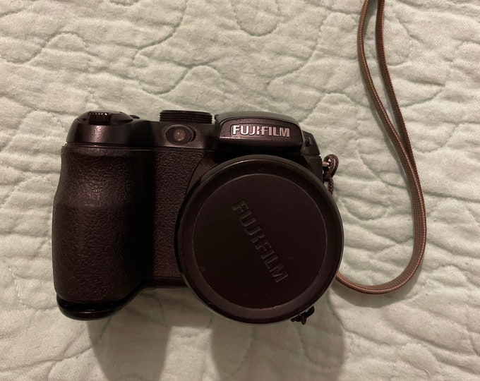 Fujifilm Finepix S1000 FD Digital Camera Etsy