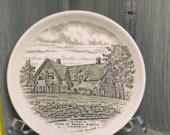 Vintage “Anne of Green Gables Home” Miniature Decorative Plate