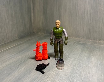 G.I.Joe vintage figure Duke 1994. Accessory included