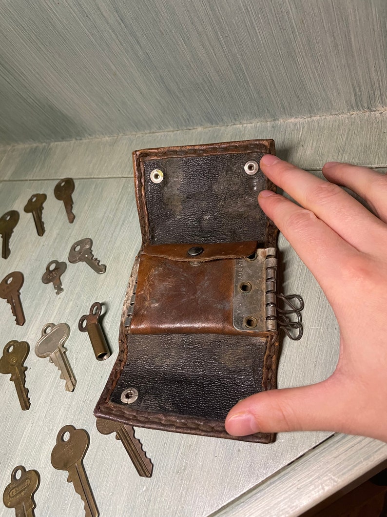 Vintage Key Lot 2 With Leather Key Holder - Etsy
