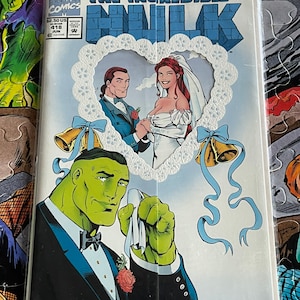 The Incredible Hulk Comic Book & Puzzle Lot