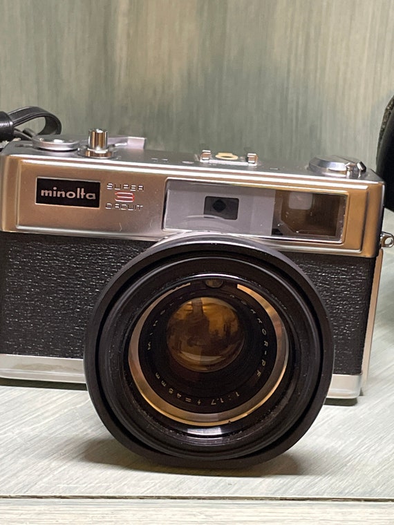Minolta Super 3 Circuit Hi-matic 11 Camera With Minolta Leather