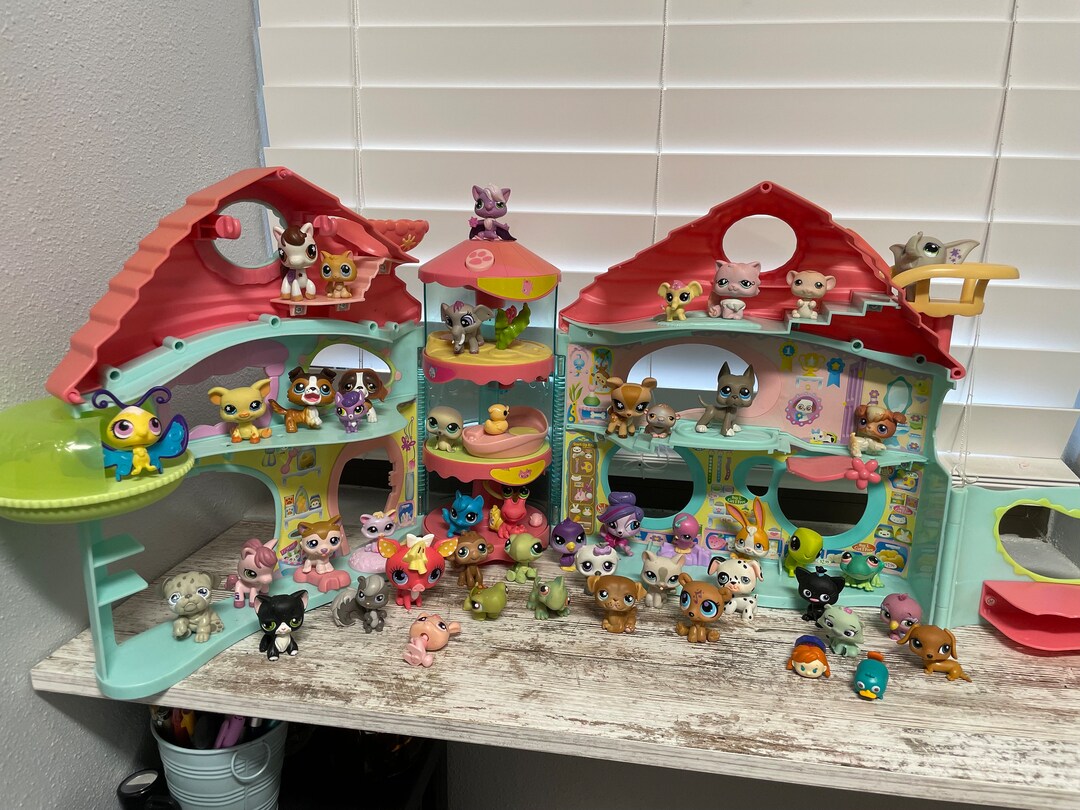 Littlest Pet Shop Biggest House With 43 Pets Extra Figures Etsy