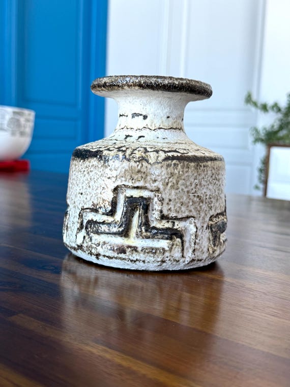 HENRI Keramik Danish Frothy Off-White & Black Stoneware Vase HENRI Keramik Danish Frothy Off-White & Black Stoneware Vase
