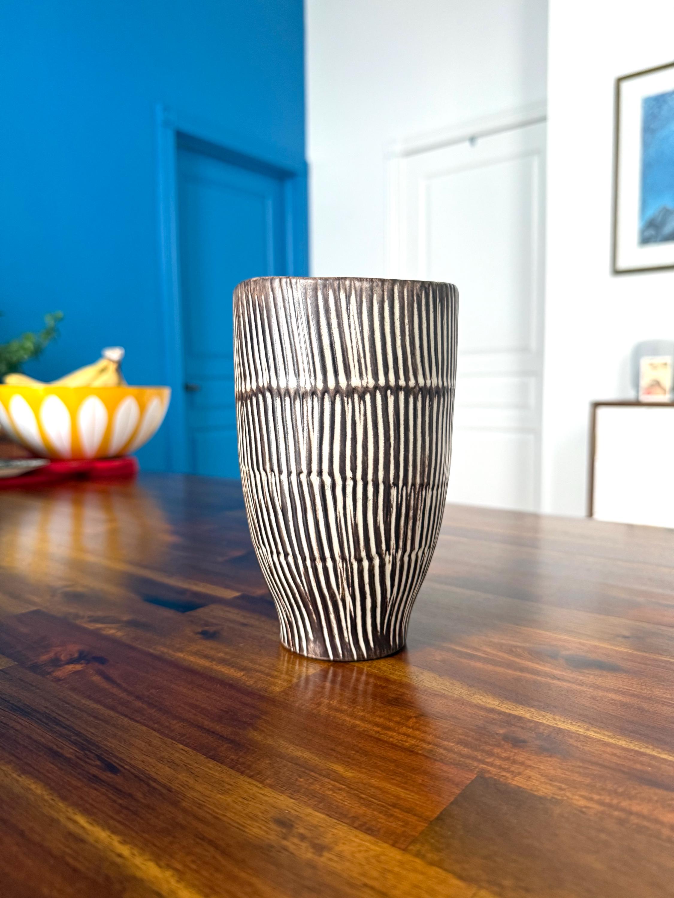 SAXBO 64 水差し 花器 アイボリー ニールセン デンマーク サックスボ WorldAntique.net - Early Saxbo (Denmark), large drop shaped