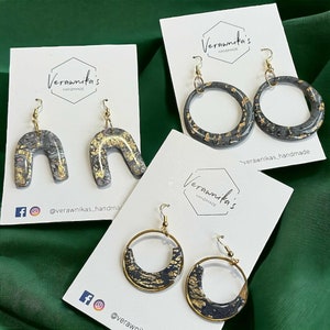 Bengali Collection: Medium Horseshoe Earrings with Golden Hooks