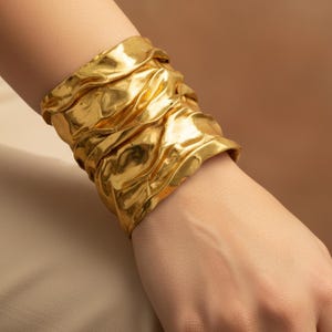 Crumpled Texture Cuff Bracelet – Gold Wide Brass Jewelry