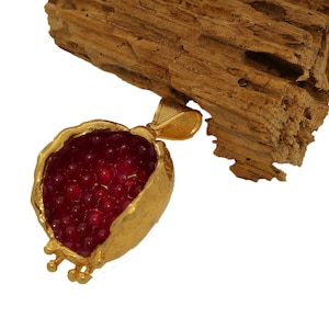 24K Gold Pomegranate Pendant Necklace: Etruscan-Inspired Jewish Jewelry
