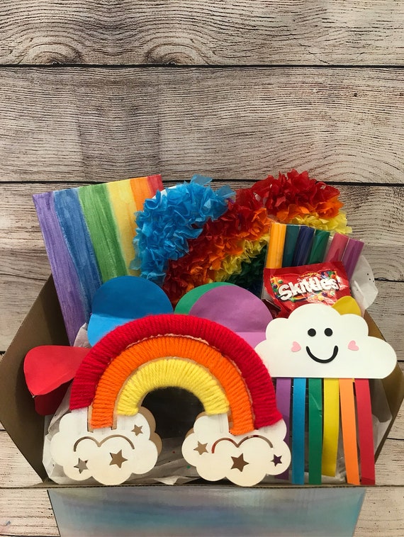 Rainbow Kids Craft Kit & Activity Box, STEM/STEAM Activities, Crafting Gift, Rainbow Crafts, Birthday Gift, Rainbow Night Light, Gifts