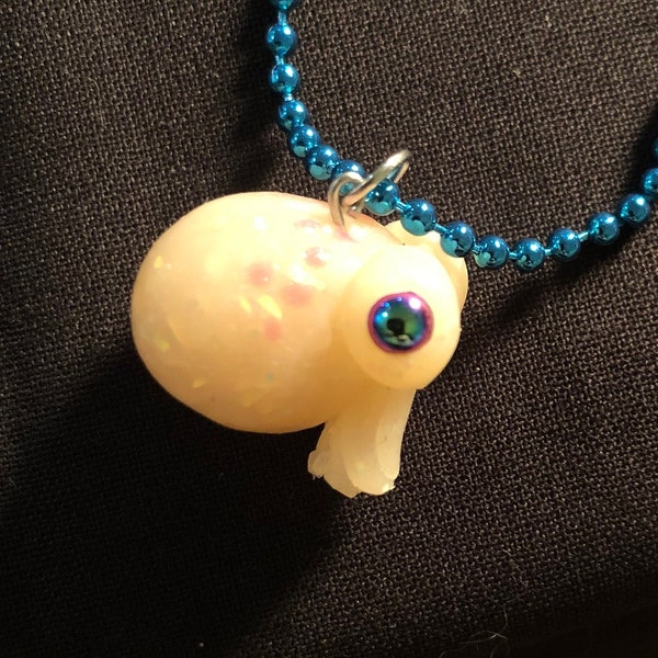 Seconds: Awkward Baby Bobtail Squid Necklace (octopus), round animals, chubby, miniature animals, elementary school, middle school girl Gift