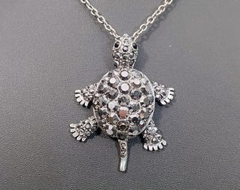 Articulated Moving Head Legs Tail Turtle Pendant Necklace Marcasite Silver Tone
