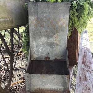 Vintage Metal Parina Chicken Feeder