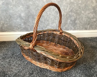 Oval Forage Basket (Large)