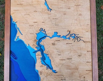 El archivo svg del mapa del Área de la Bahía para láseres, mapa topográfico, mapa de lagos Svg, mapa Glowforge svg, mapa de profundidad de lagos svg, regalo de boda,