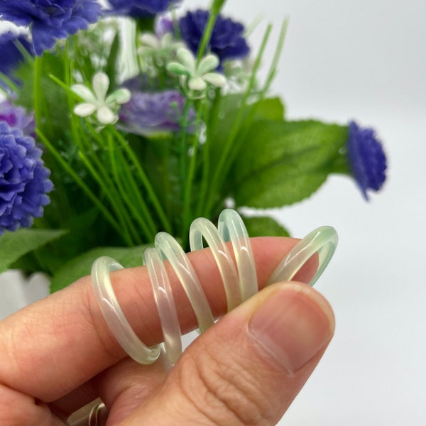 3mm Natural Light Green agate gemstone solid band ring, stacking crystal ring