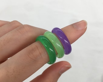 Anneaux de bande de jade et d'améthyste véritables vert, vert clair, violet