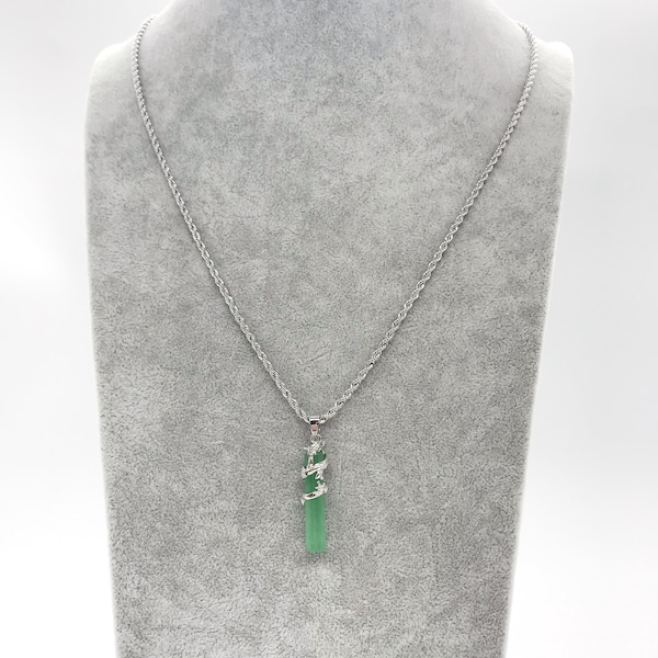 Silberfarbene Erbsgrüne Jade-Drachen-Anhänger-Halskette, Edelstahlseil-Kette