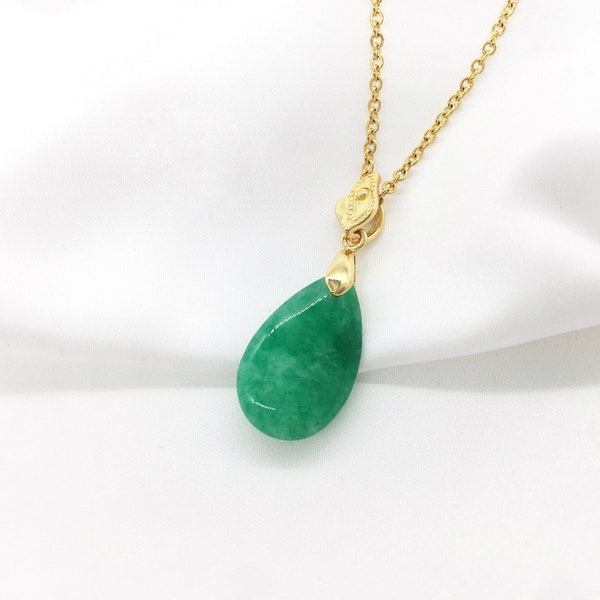 Genuine Green, Jade teardrops pendant necklace